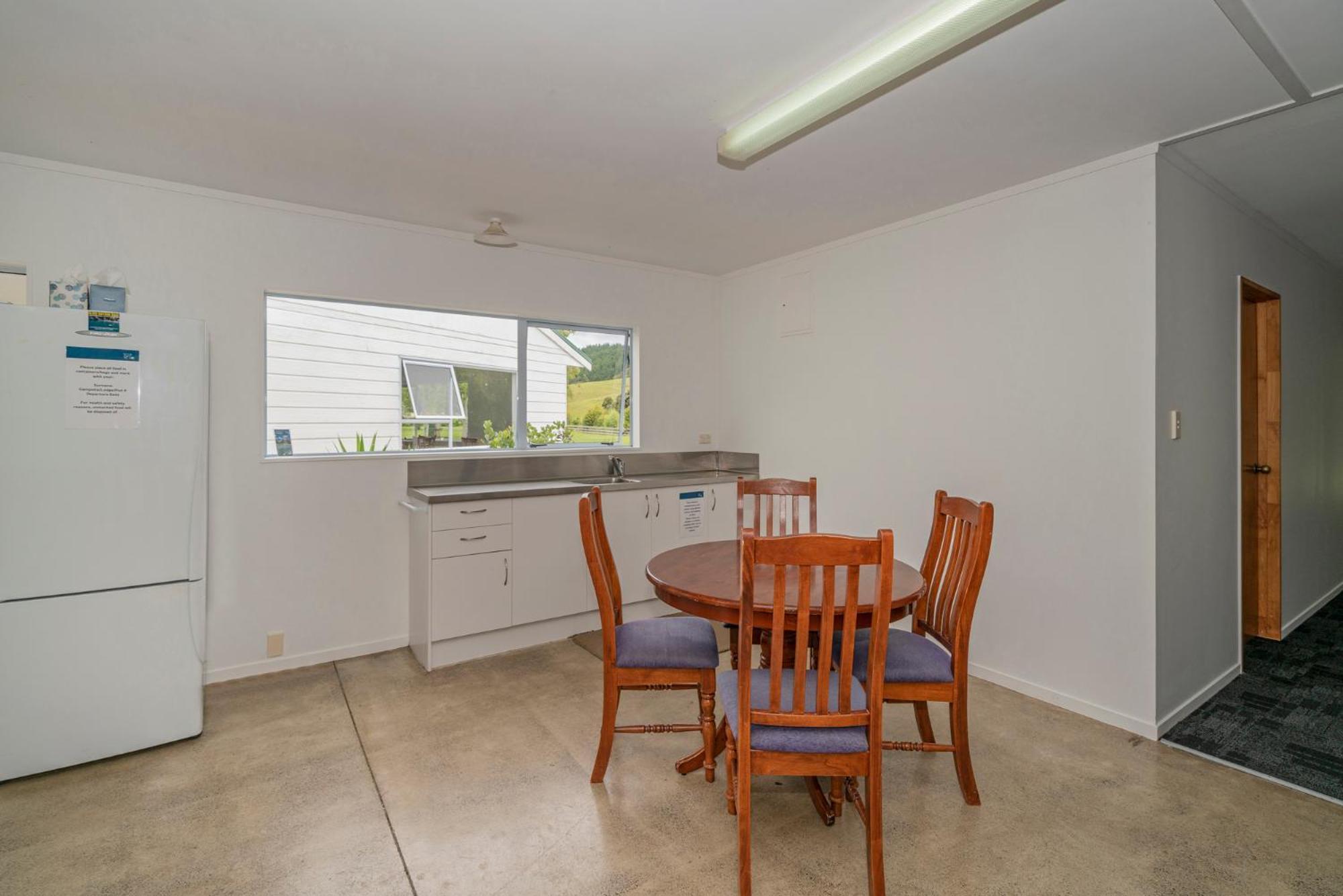 Coromandel Shelly Beach Top 10 Holiday Park Exteriör bild