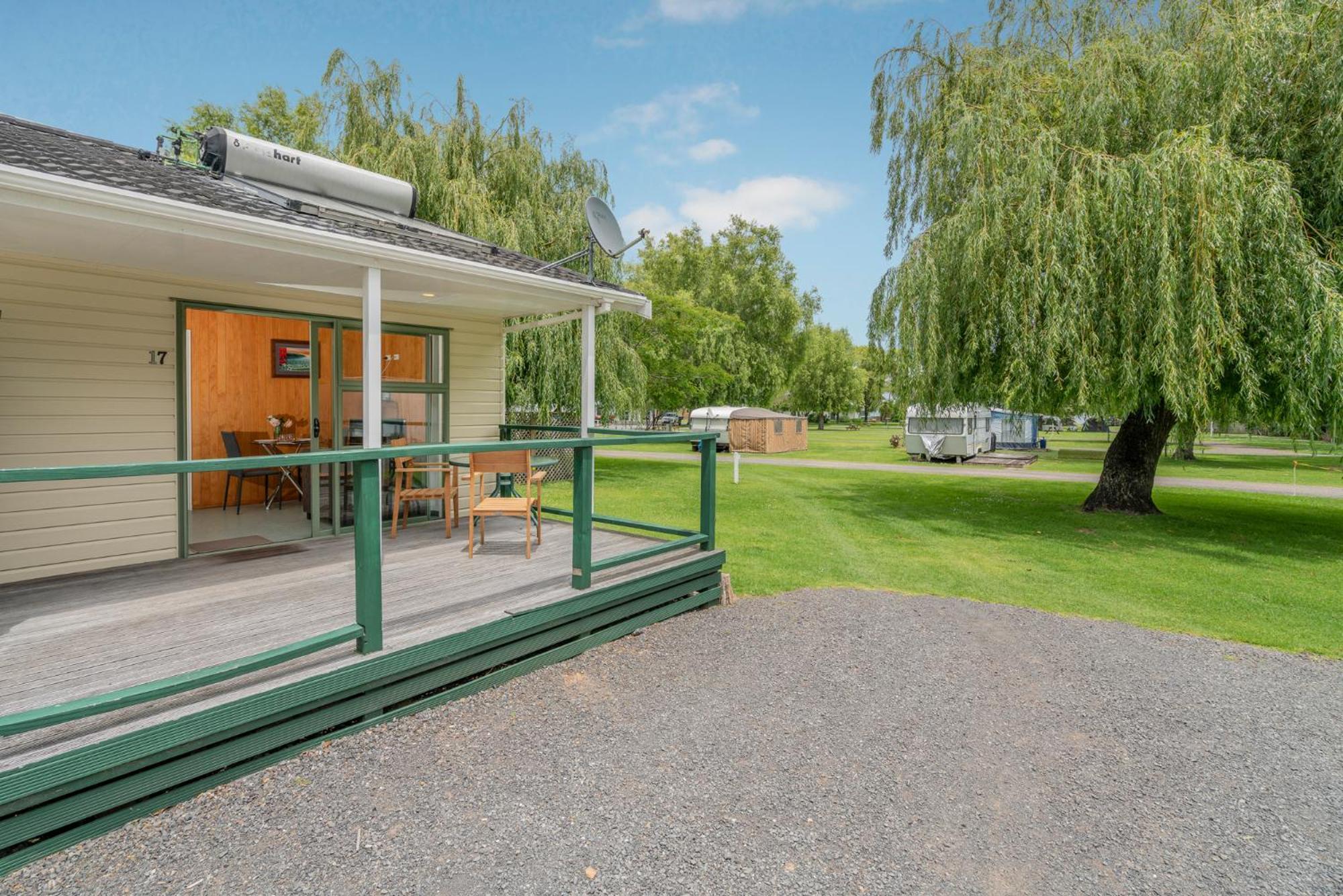 Coromandel Shelly Beach Top 10 Holiday Park Rum bild