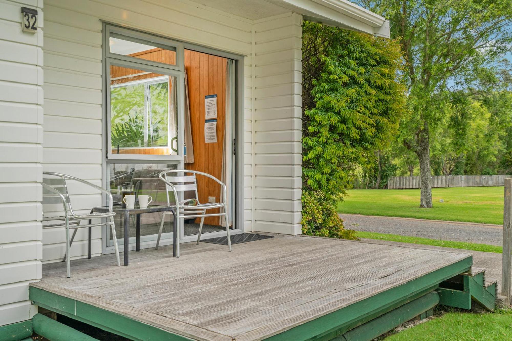 Coromandel Shelly Beach Top 10 Holiday Park Rum bild