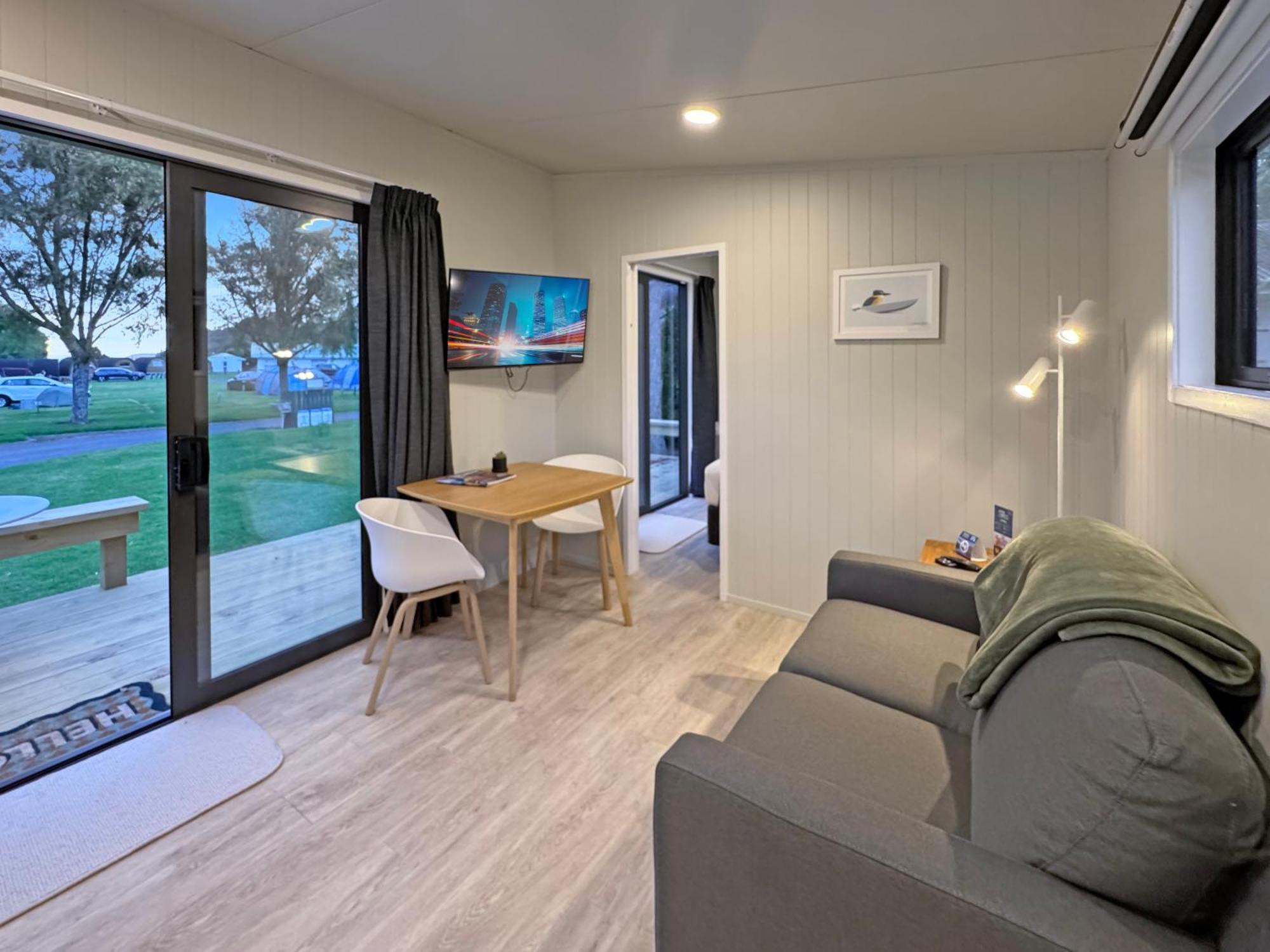 Coromandel Shelly Beach Top 10 Holiday Park Exteriör bild